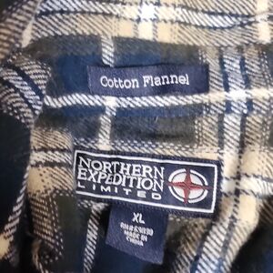 Men's Blue Plaid Casual Button Down Shirt
